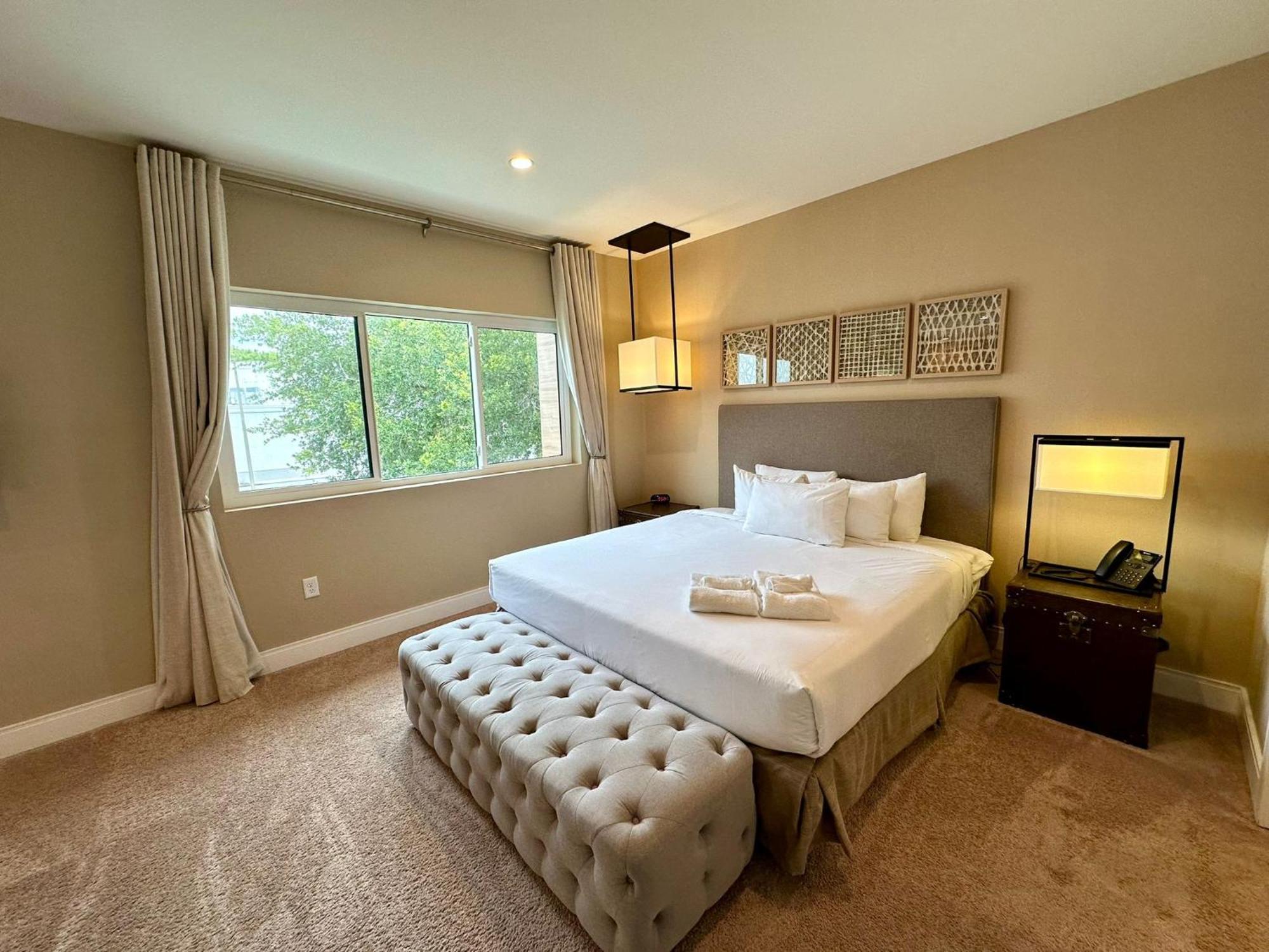 Luxury Home In Orlando With Private Hot Tub - 7 Min From Disney Parks - 3 Bedrooms And 4 Bathrooms! Экстерьер фото